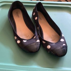Ballet flats; black with white polka dots